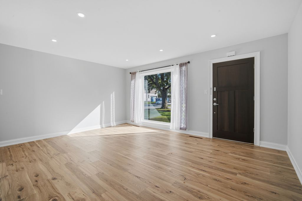 7032 Emerson Street, Morton Grove, IL 60053 — photo 5