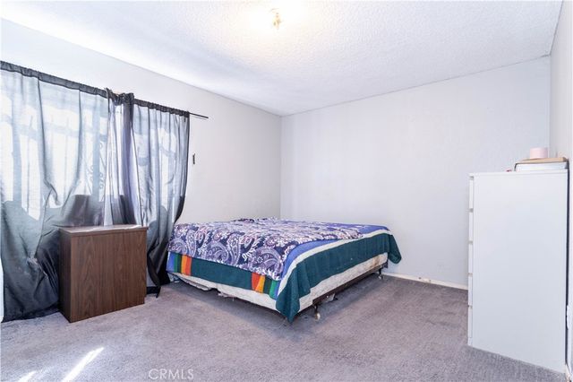 6411 West Boulevard, Inglewood, CA 90302