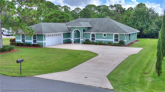 107 Bali Street NE, Lake Placid, FL 33852