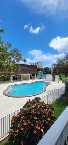 500 NE 2nd St 213, Dania Beach, FL 33004