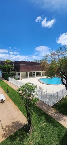 500 NE 2nd St 213, Dania Beach, FL 33004