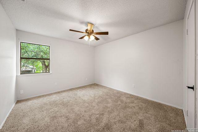 9734 KNOB OAK, San Antonio, TX 78250