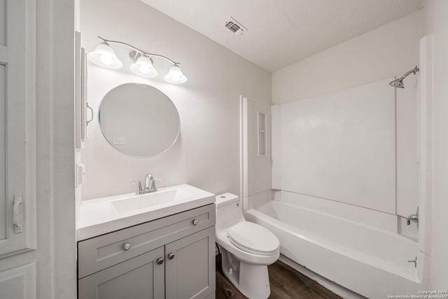 9734 KNOB OAK, San Antonio, TX 78250