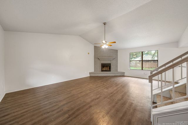 9734 KNOB OAK, San Antonio, TX 78250