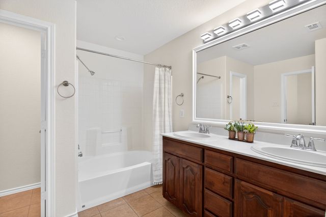 5069 Britton Ridge Lane, Fort Worth, TX 76179