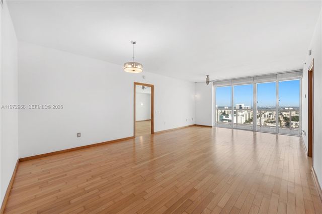 450 Alton Rd 3206, Miami Beach, FL 33139