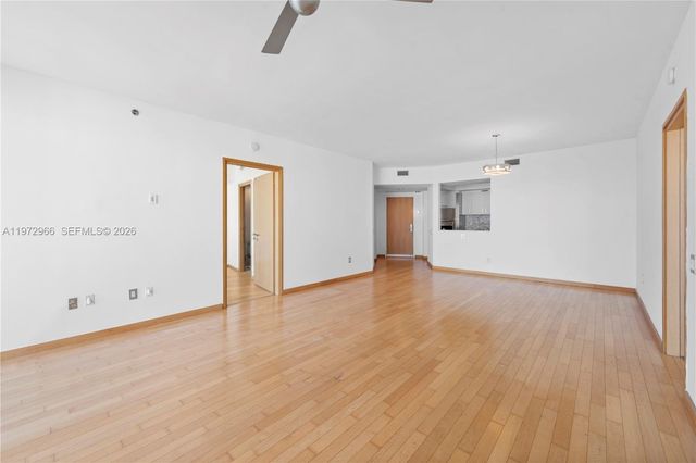 450 Alton Rd 3206, Miami Beach, FL 33139