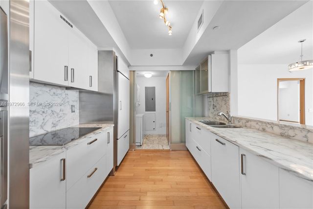 450 Alton Rd 3206, Miami Beach, FL 33139