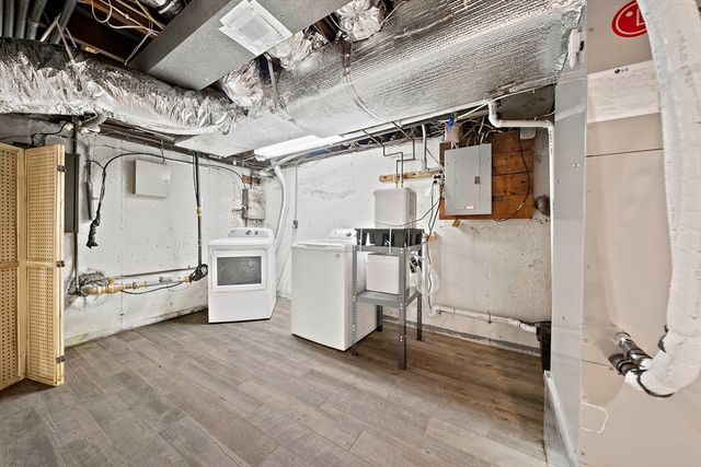 63 Linden Street 1, Wellesley, MA 02482