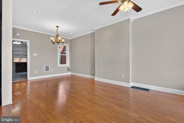22 N PINE ST, Lancaster, PA 17603