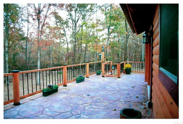 287 Vaughn Road, Glenwood, AR 71943