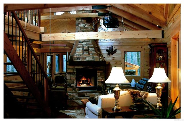 287 Vaughn Road, Glenwood, AR 71943