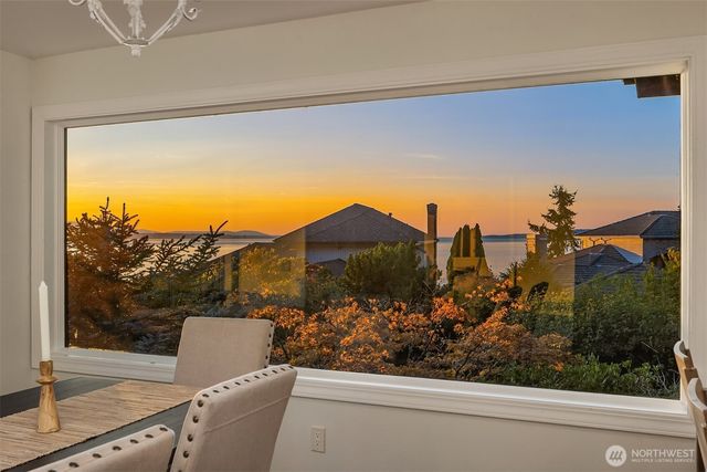 7723 168th Place SW, Edmonds, WA 98026