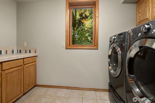 7723 168th Place SW, Edmonds, WA 98026