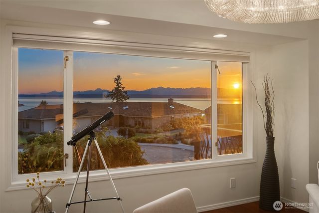 7723 168th Place SW, Edmonds, WA 98026