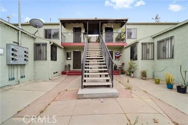 2316 Michigan, Los Angeles, CA 90033