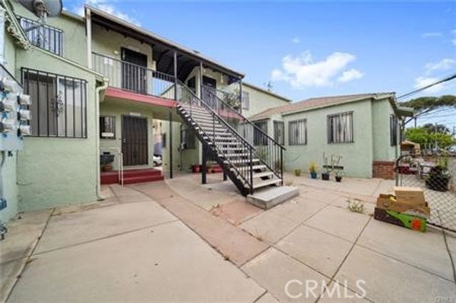2316 Michigan, Los Angeles, CA 90033