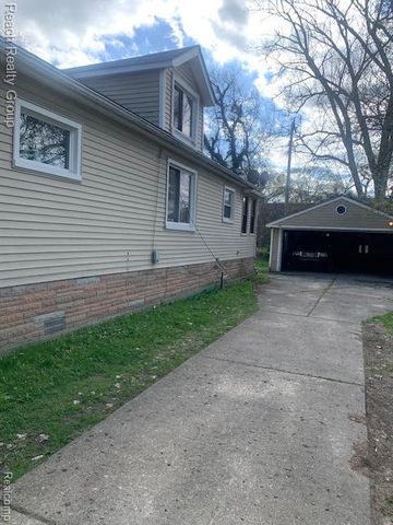 13623 Penrod Street, Detroit, MI 48223