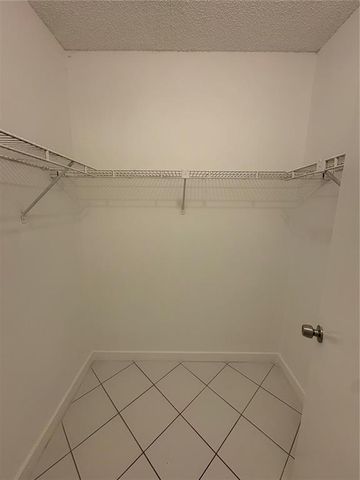 2401 Riverside Drive 314-b, Coral Springs, FL 33065