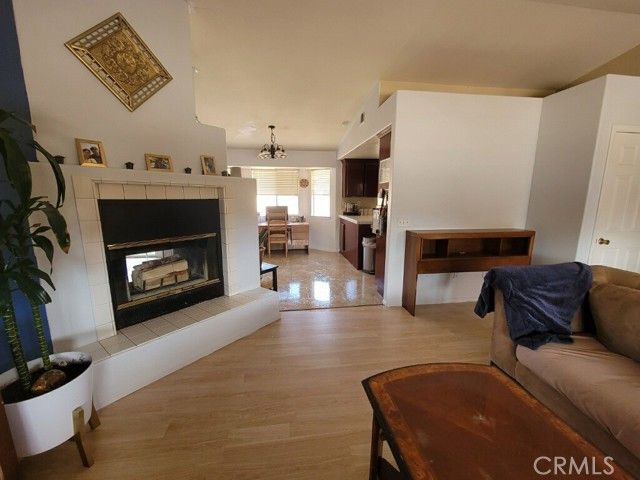 17000 Cholla Avenue, Hesperia, CA 92345