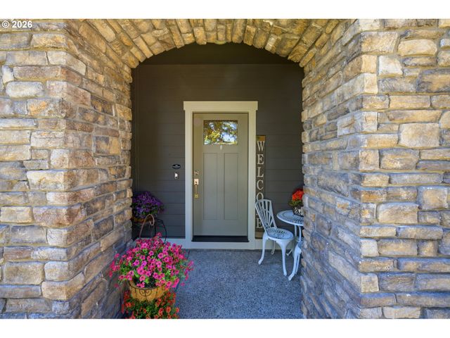 17703 Ne 32ND St, Vancouver, WA 98682