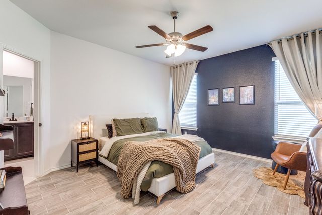 617 Presidio Street, Aubrey, TX 76227