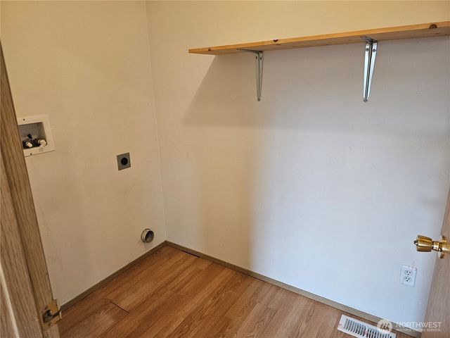 9814 Greenleaf Loop SE, Yelm, WA 98597