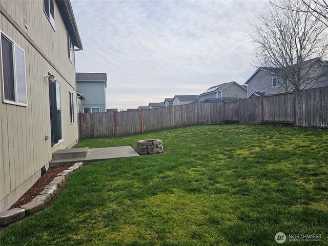 9814 Greenleaf Loop SE, Yelm, WA 98597