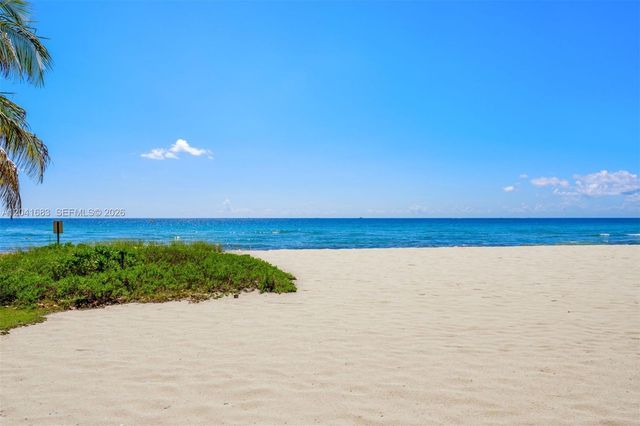 105 Ocean Blvd, Golden Beach, FL 33160