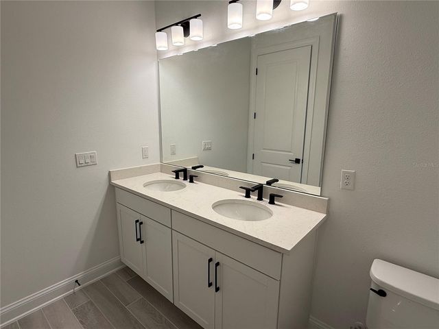 6 HUXLEY AVENUE, Palm Coast, FL 32164