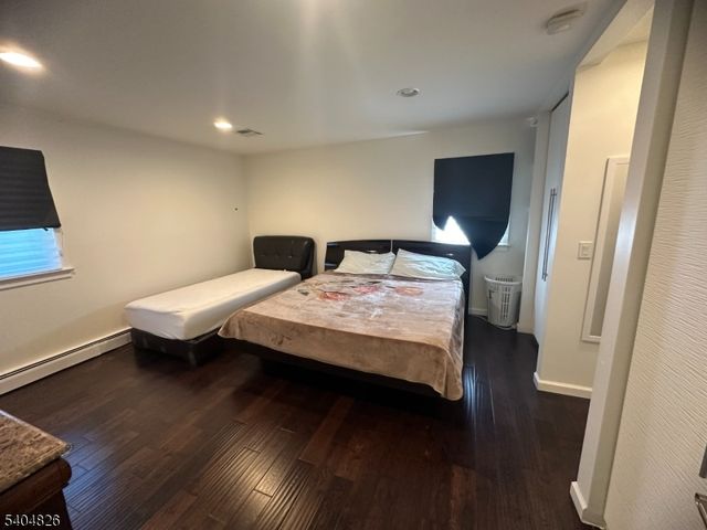 9 Holly Rd, Woodbridge Twp., NJ 08830