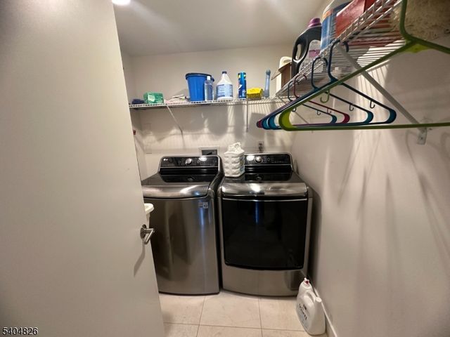 9 Holly Rd, Woodbridge Twp., NJ 08830