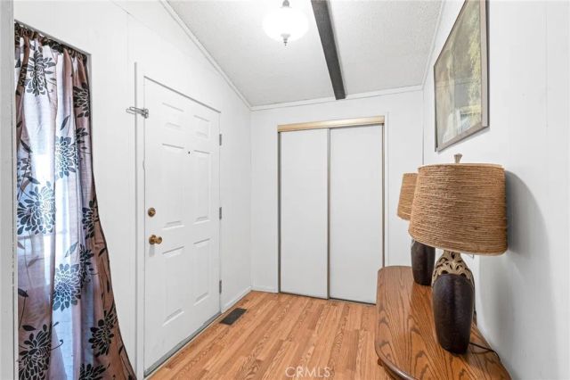 1371 Bishop, Hemet, CA 92545