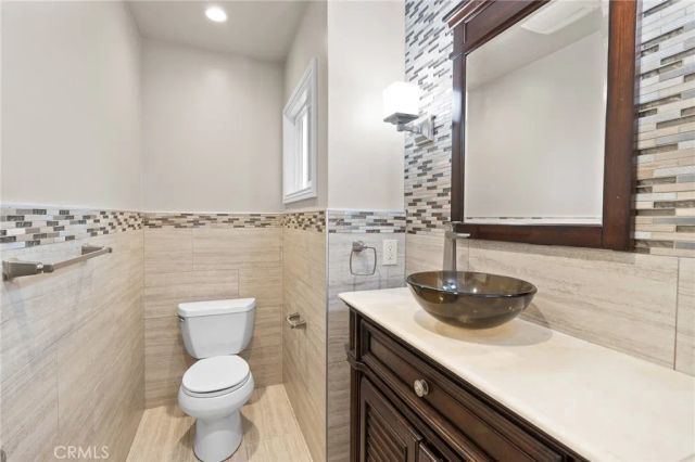 1429 E Lomita, Orange, CA 92867
