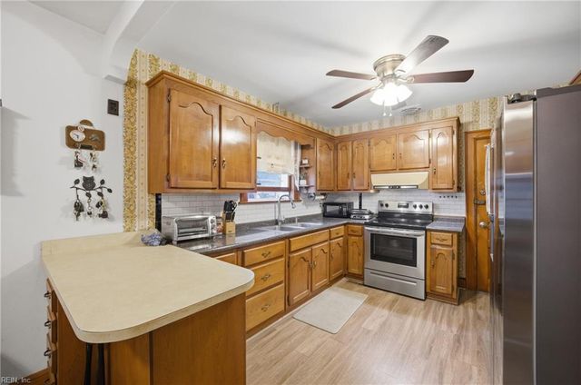 4409 Seagrove RD, Portsmouth, VA 23703