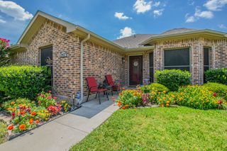 2937 Mayfair Lane, Lancaster, TX 75134