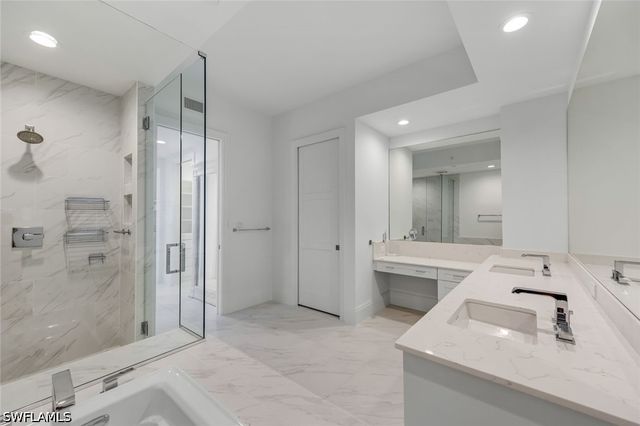 1135 3rd AVE S 318, Naples, FL 34102
