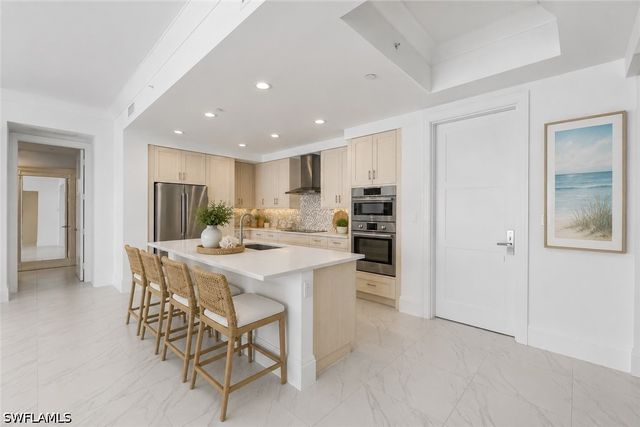 1135 3rd AVE S 318, Naples, FL 34102