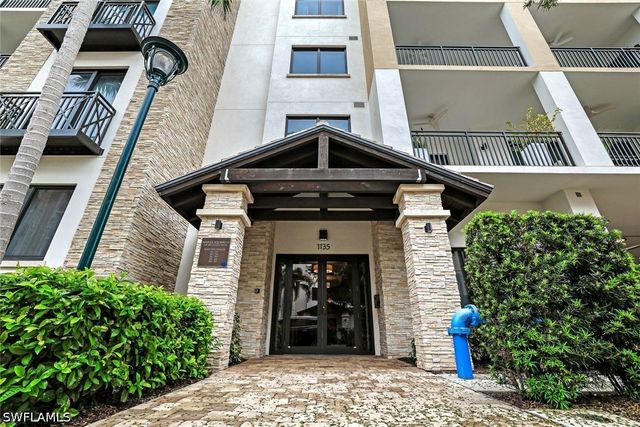 1135 3rd AVE S 318, Naples, FL 34102