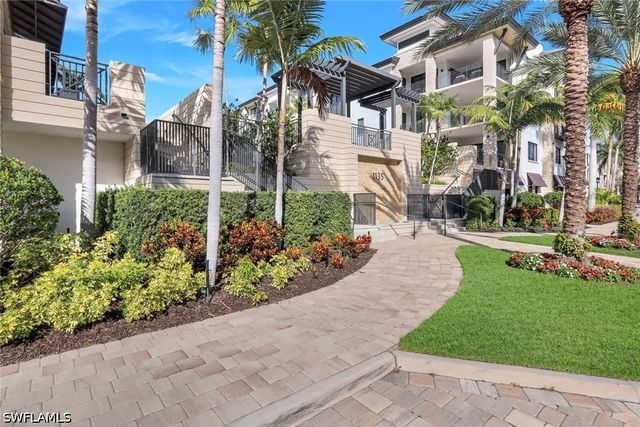 1135 3rd AVE S 318, Naples, FL 34102