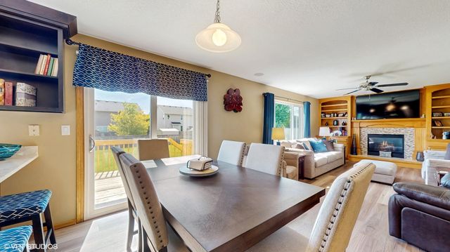 495 SE Meadowlark Lane, Waukee, IA 50263