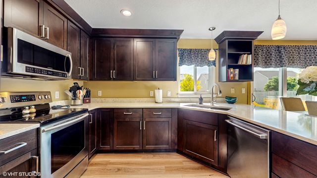 495 SE Meadowlark Lane, Waukee, IA 50263
