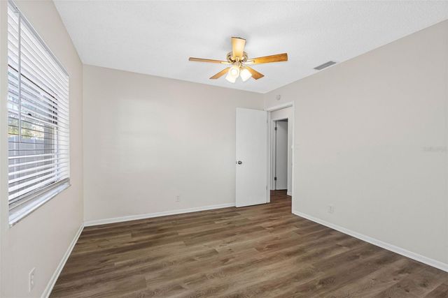 1740 W WALNUT STREET, Tampa, FL 33607