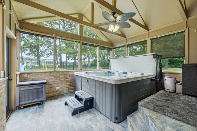 7914 Mahan Gap Road, Ooltewah, TN 37363