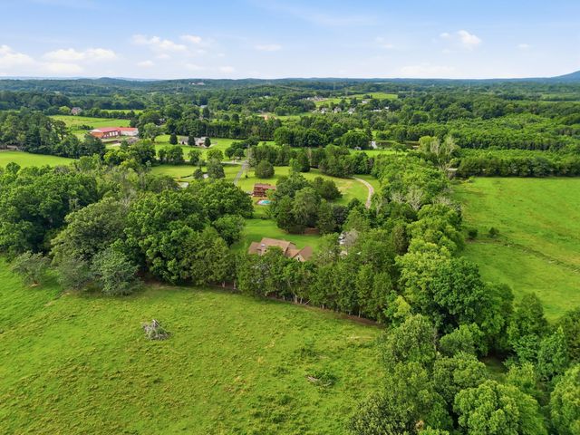 7914 Mahan Gap Road, Ooltewah, TN 37363