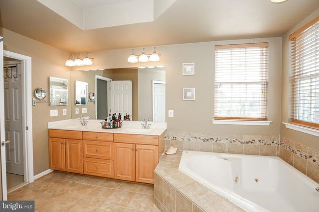 42469 REDSTONE TER, Brambleton, VA 20148