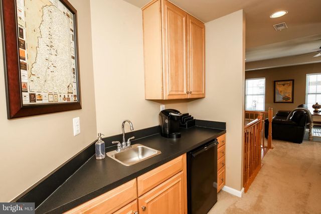 42469 REDSTONE TER, Brambleton, VA 20148