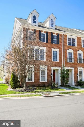 42469 REDSTONE TER, Brambleton, VA 20148