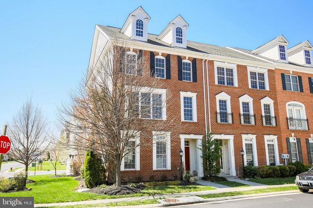 42469 REDSTONE TER, Brambleton, VA 20148