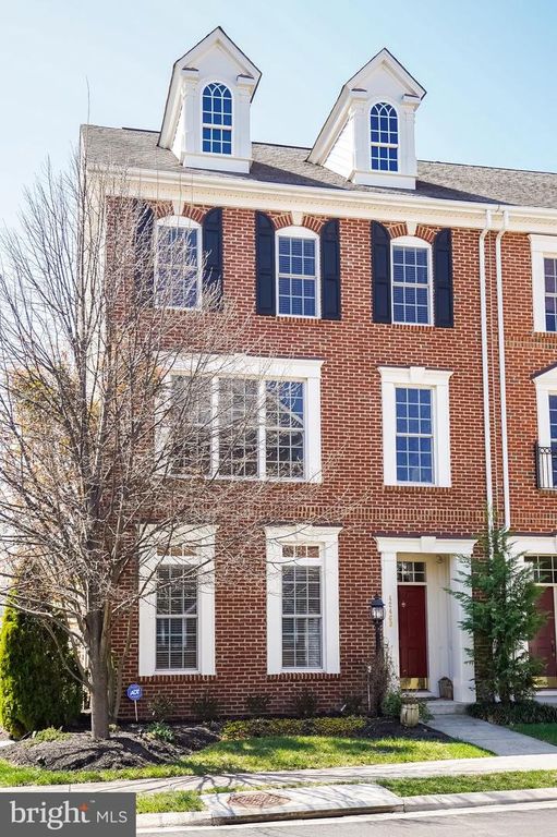 42469 REDSTONE TER, Brambleton, VA 20148